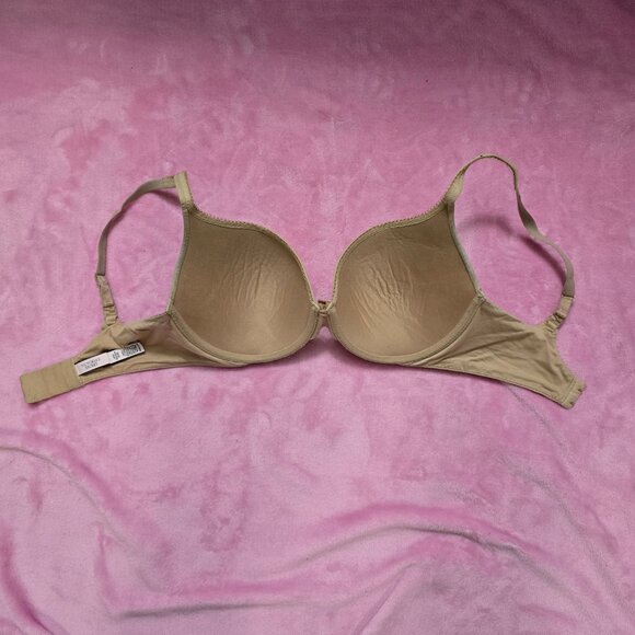 3 Victoria's Secret 34dd bras - Picture 6 of 11